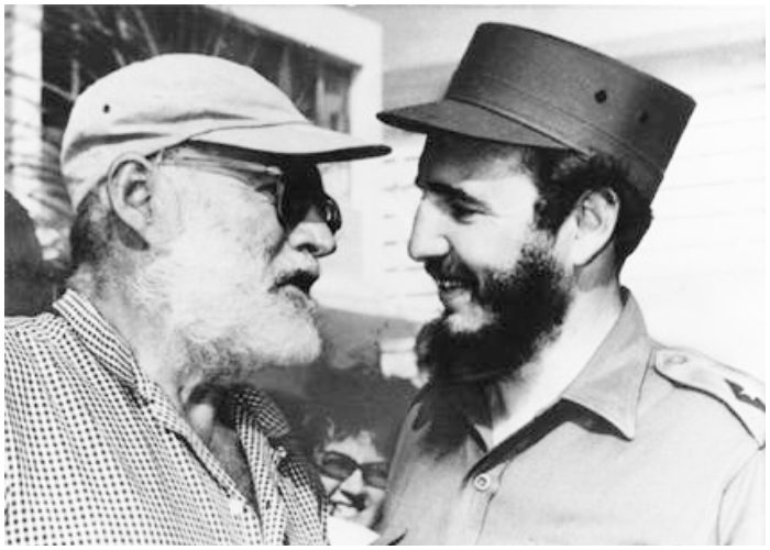 Ernest Hemingway en su único encuentro con Fidel Castro.
