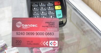 CADECA ofrecerá una tarjeta en dólares para uso exclusivo en Cuba