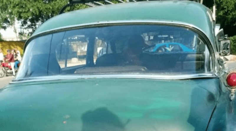 Multan a taxistas habaneros por "cobros abusivos" de los pasajes