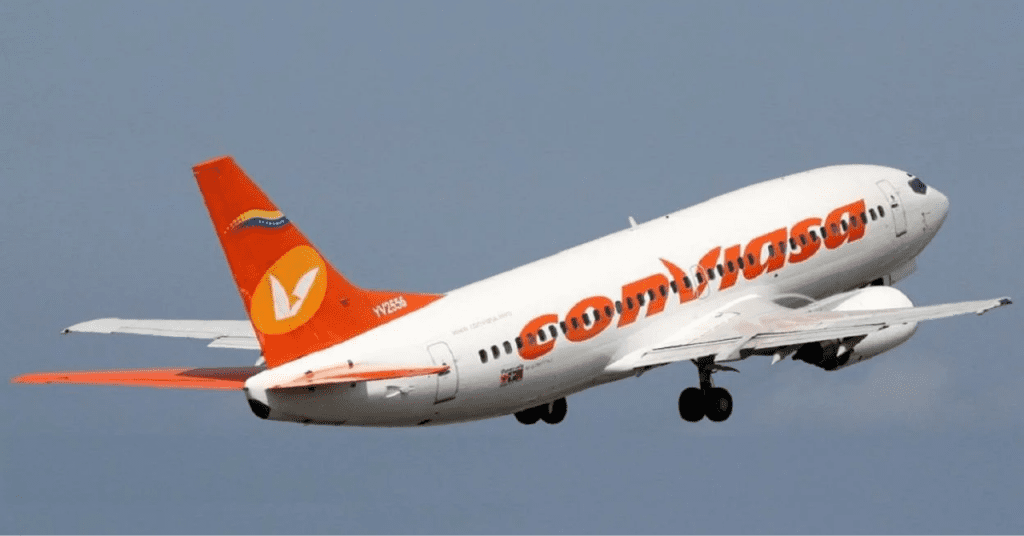 Avión de la aerolínea venezolana Conviasa, que recientemente suspendió sus vuelos a La Habana