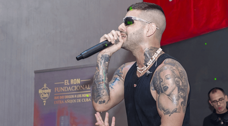 Alex Duvall habla de su vida en Estados Unidos desde Nueva York